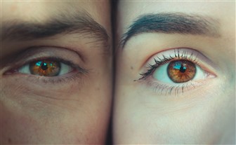 eye contact test divorcing parents